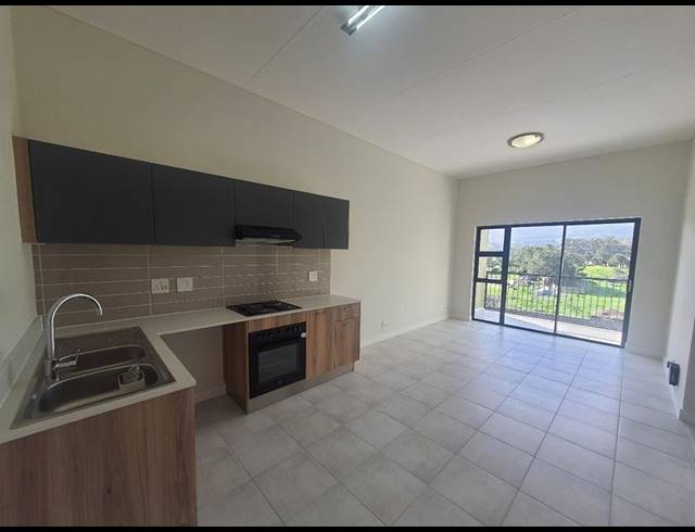 1 BEDROOM PROPERTY TO RENT IN GREENBAY ECO ESTATE